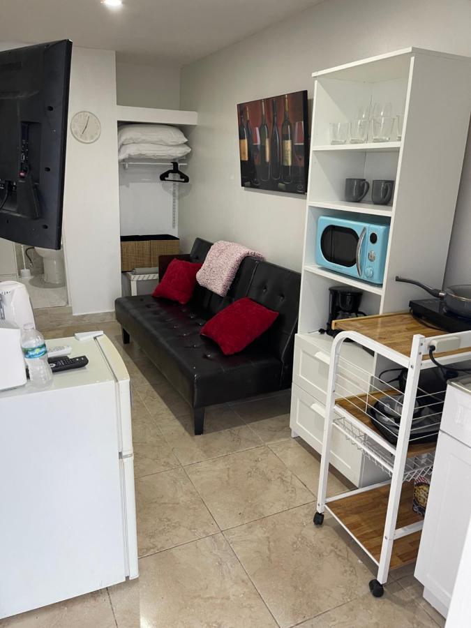 Beautiful Mobile Home In ฮาลลันเดลบีช ภายนอก รูปภาพ