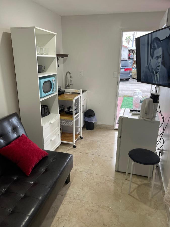 Beautiful Mobile Home In ฮาลลันเดลบีช ภายนอก รูปภาพ